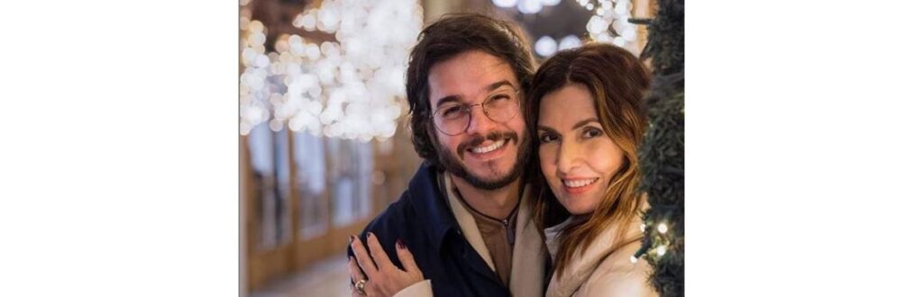 Fátima compartilhou um stories