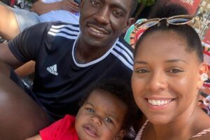 Stephanie ensina os pais no perfil do TikTok como ser gentil e firme com os filhos ao mesmo tempo