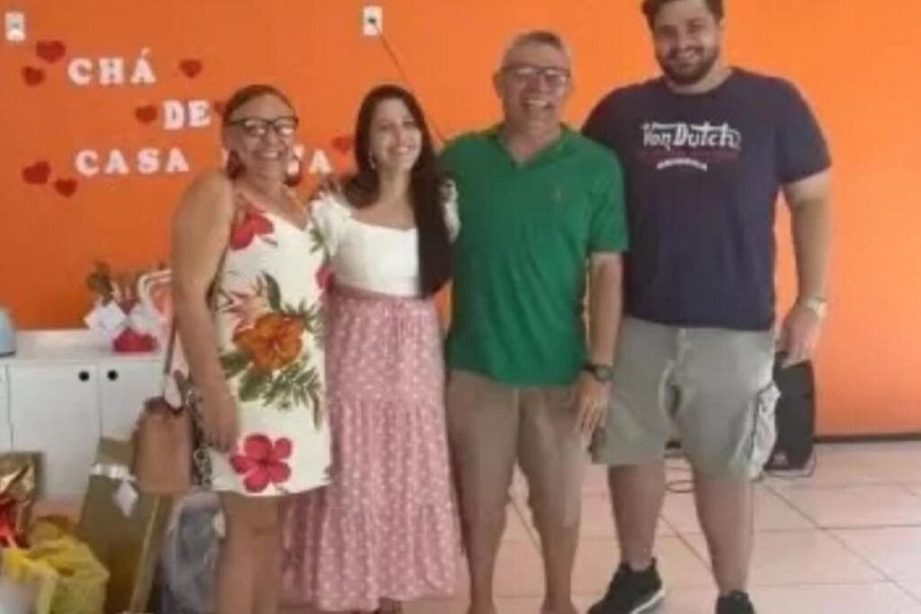 O botijão de gás recebeu uma foto super especial com o casal
