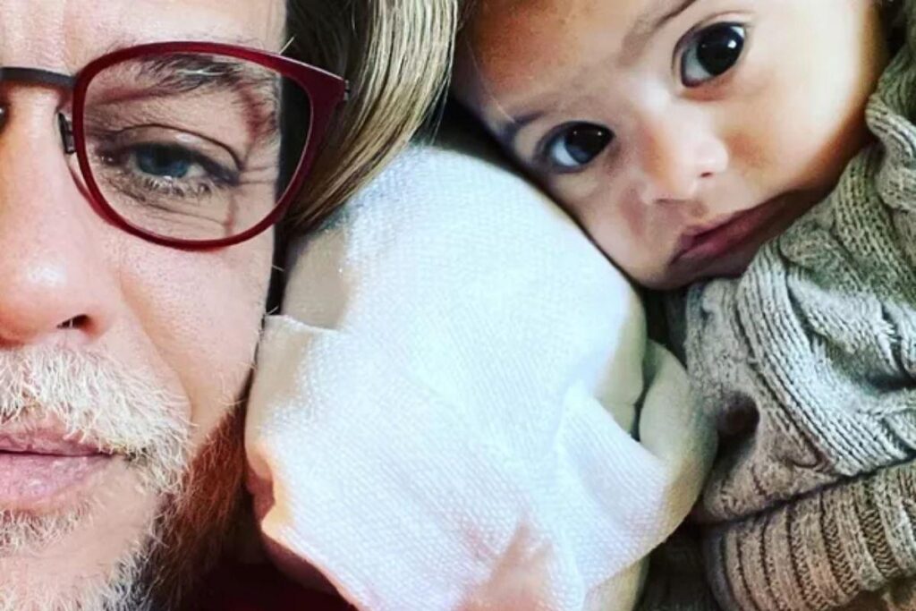 Fábio Assunção dedicou uma mensagem para a esposa e filha