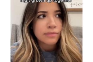 Shantel e Jessica são muito parecidas!