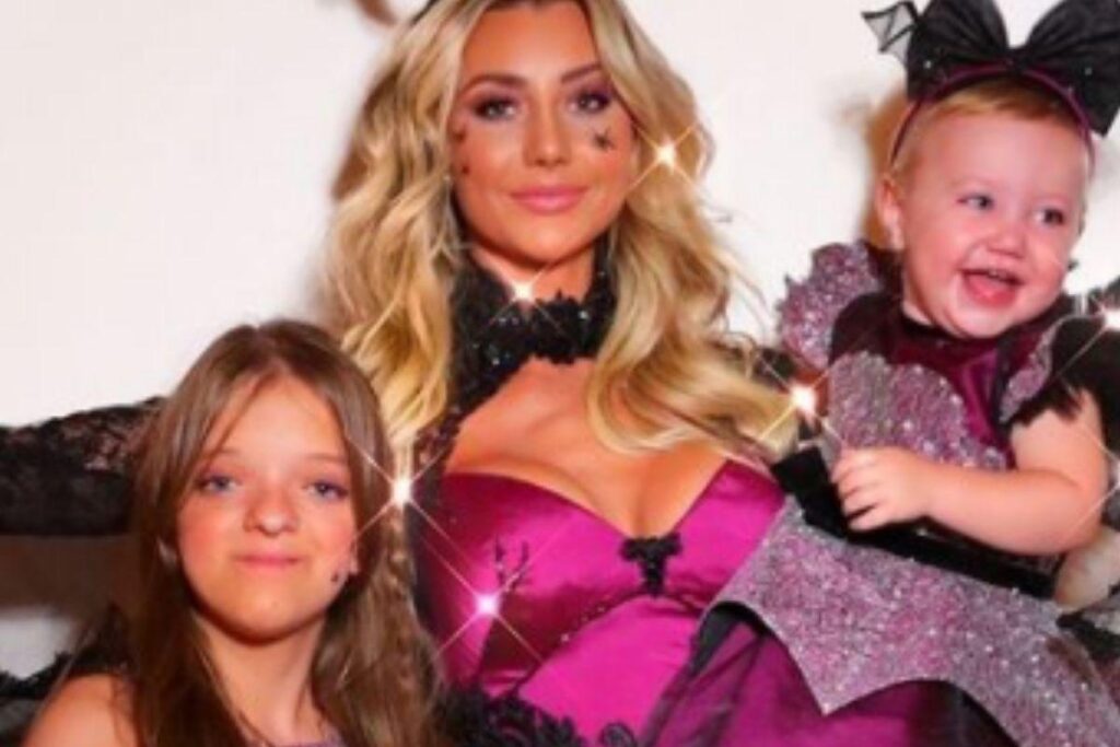 Rafaella Justus com Ana Paula Siebert e irmã, Vicky