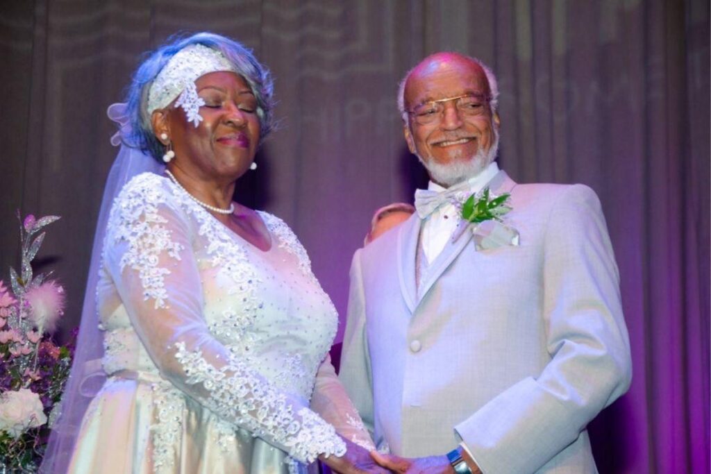 Viúvo se casa aos 85 anos