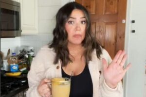 A mãe disse que deve se manter calmo e escutar o que o filho tem a dizer