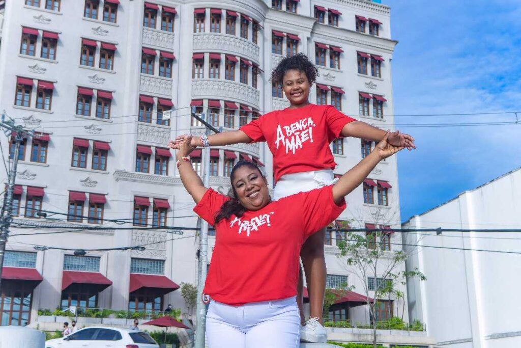 Acompanhar o desenvolvimento da filha, fez com que Lívia refletisse sobre questões importantes