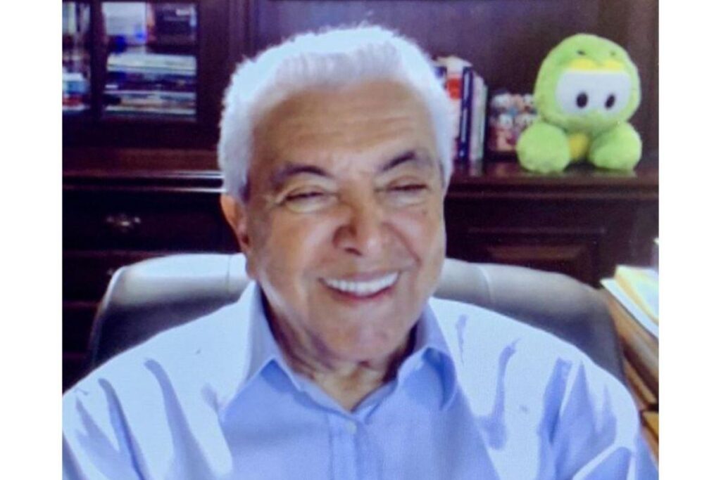 Mauricio de Sousa recria foto da família