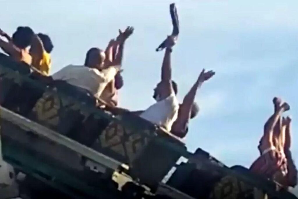 Trava de segurança de montanha-russa do Hopi Hari se solta com brinquedo em movimento