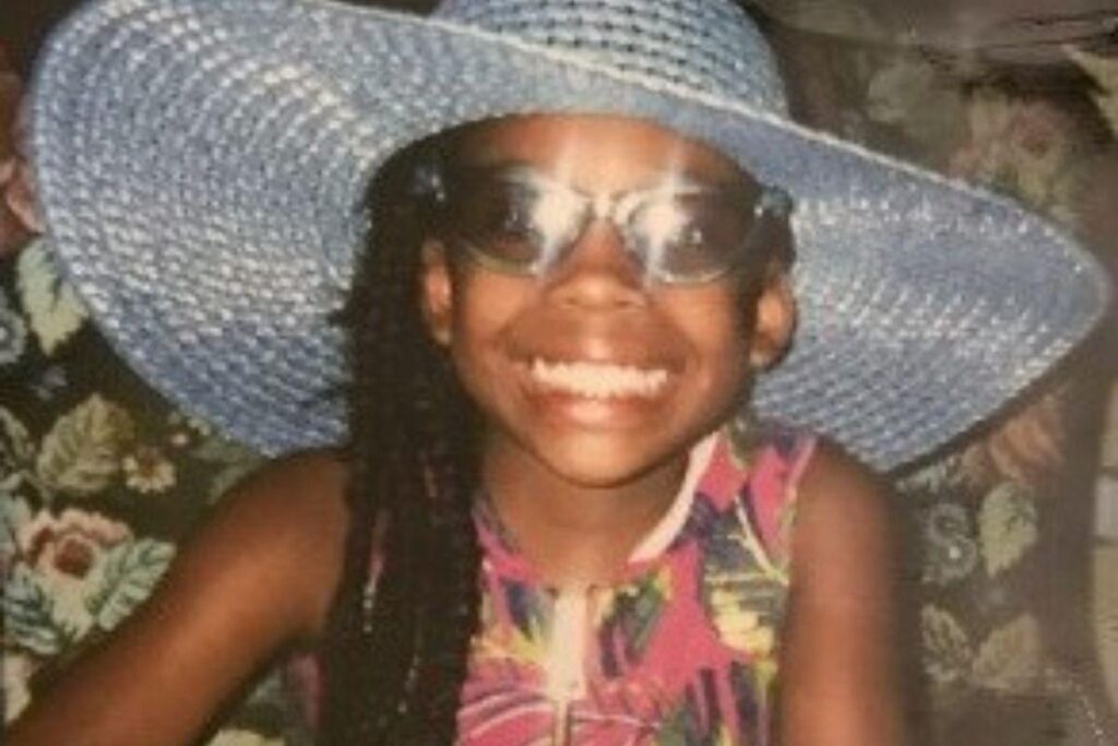 A mãe da menina fez um apelo aos outros pais sobre as redes sociais