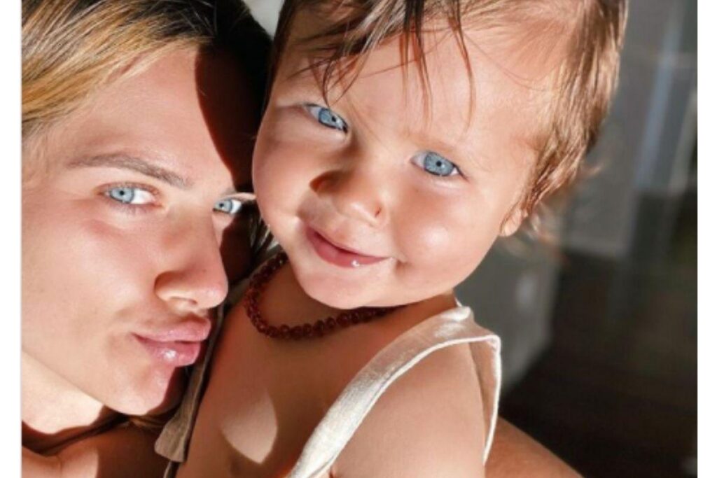 Giovanna Ewbank mostra crescimento de Zyan ao postar retrospectiva de 2021