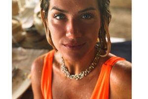 Giovanna Ewbank está em viagem com Bruno Gagliasso