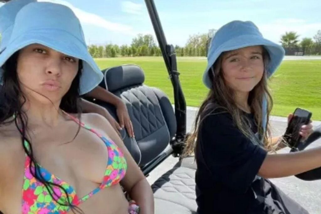 Penelope apareceu com unhas postiças e gerou polêmica