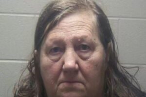 Ela manteve o corpo do filho recém-nascido