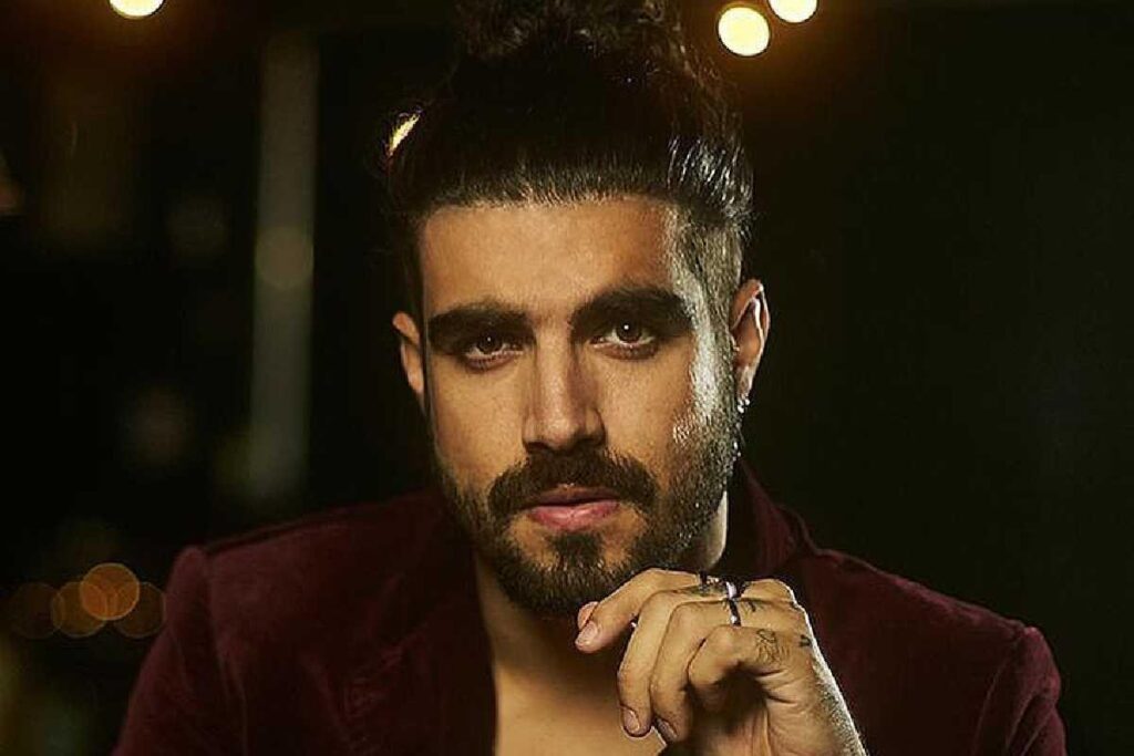 Caio Castro informou a perda da prima no Natal