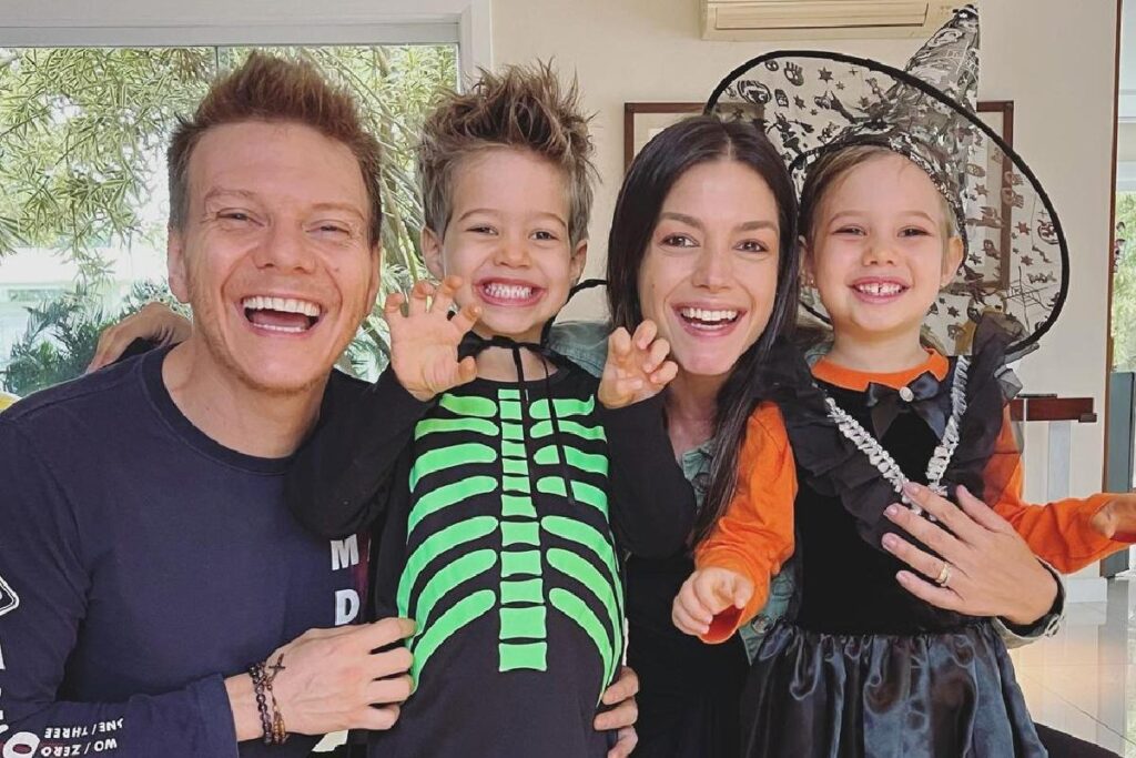 A família de Michel Teló reunida para o Natal!