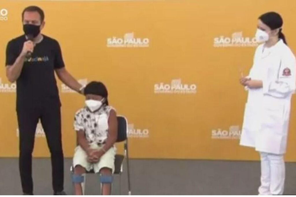 Davi marcou o pontapé inicial da vacinação