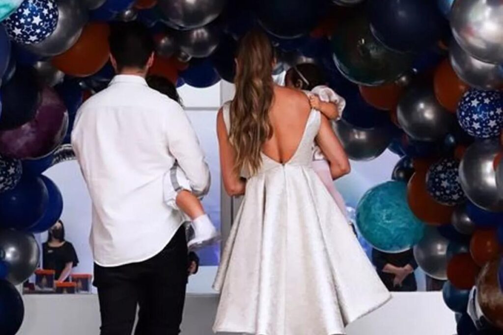 Festa de aniversário de Ravi