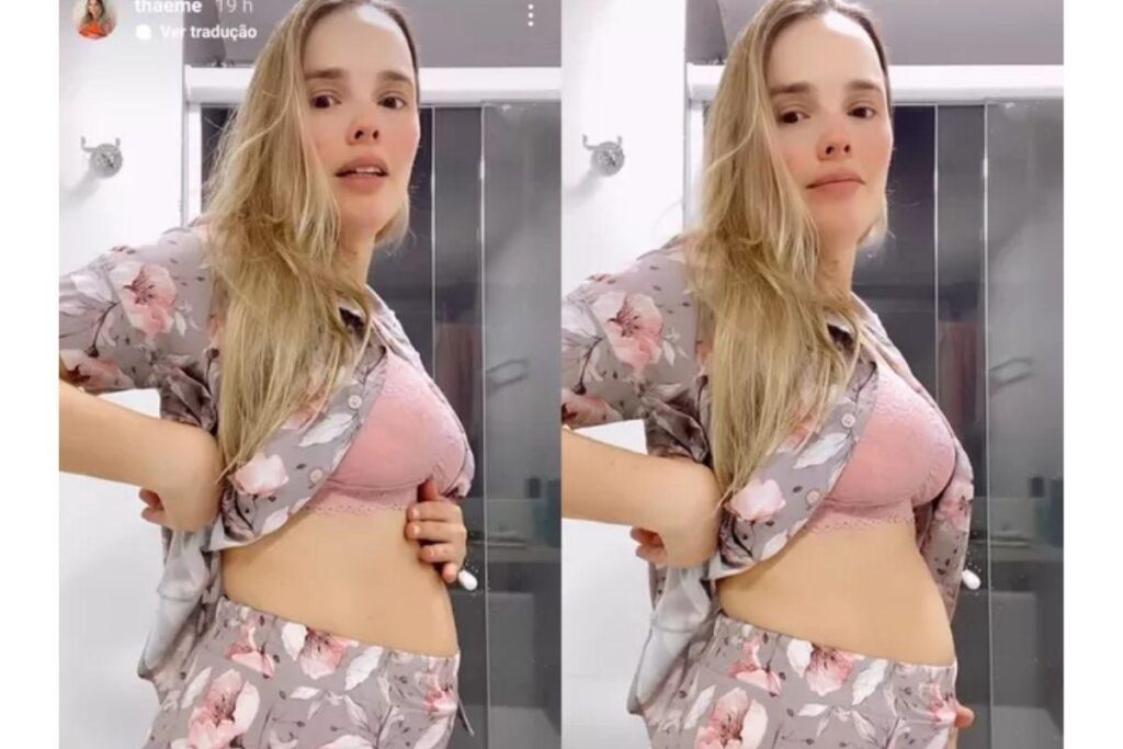 A cantora resgatou uma foto grávida e contou sobre quantos quilos ganhou