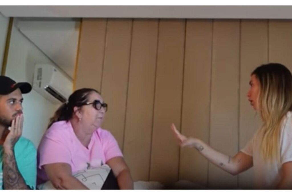 Virginia decidiu filmar a reação da mãe