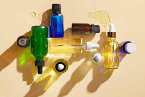 Saiba os cuidados necessários e benefícios dos óleos essenciais para toda a família