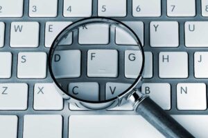 Uma mulher decidiu fazer uma brincadeira com a sogra depois de ficar incomodada com a postura dela