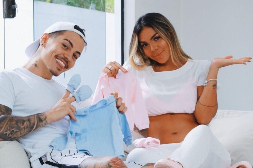 Tays e Biel serão pais de uma menina!