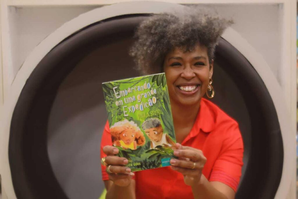 É preciso praticar a educação antirracista