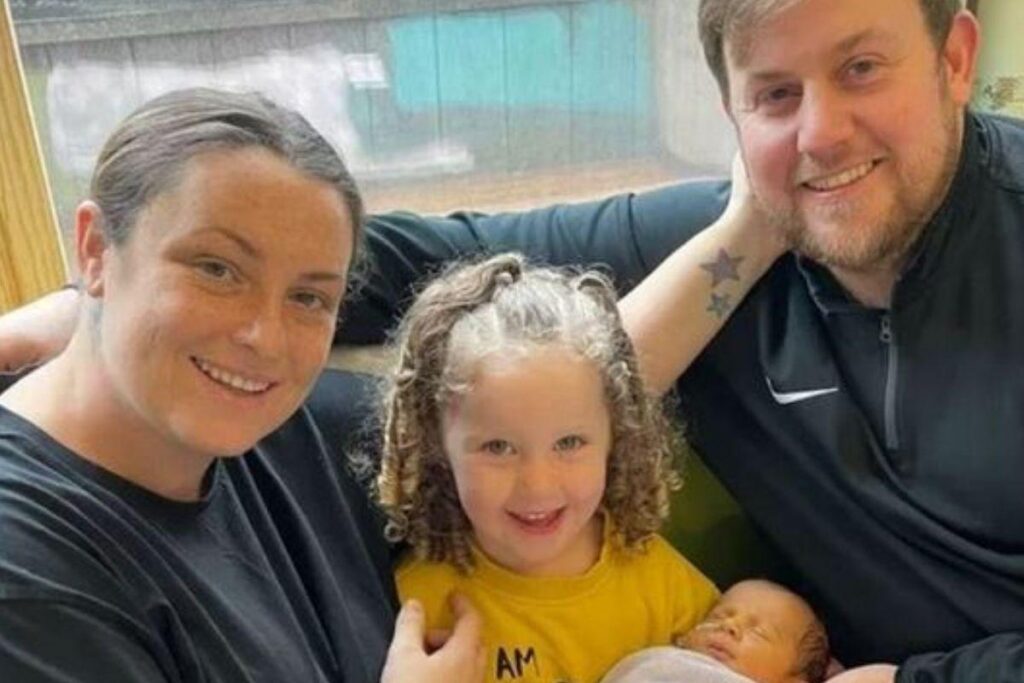 Bebê é diagnosticado com síndrome minutos antes de deixar hospital: “Não iria sobreviver em casa”