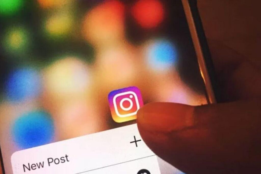 O chefe do Instagram contou que agora será possível curtir stories