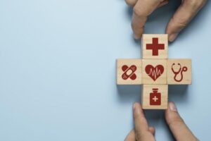 Explosão dos casos de dengue acende alerta: veja as principais diferenças da doença para a Ômicron