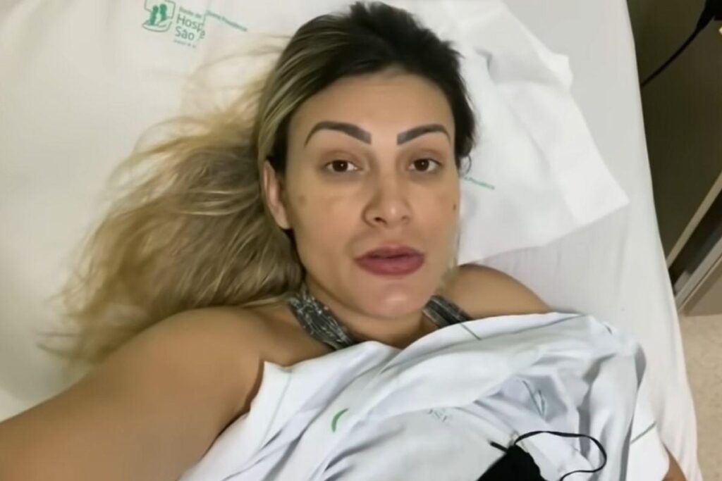 Andressa conta que os ductos de leite foram fragilizados pelas seis operações cirúrgicas que realizou nas mamas