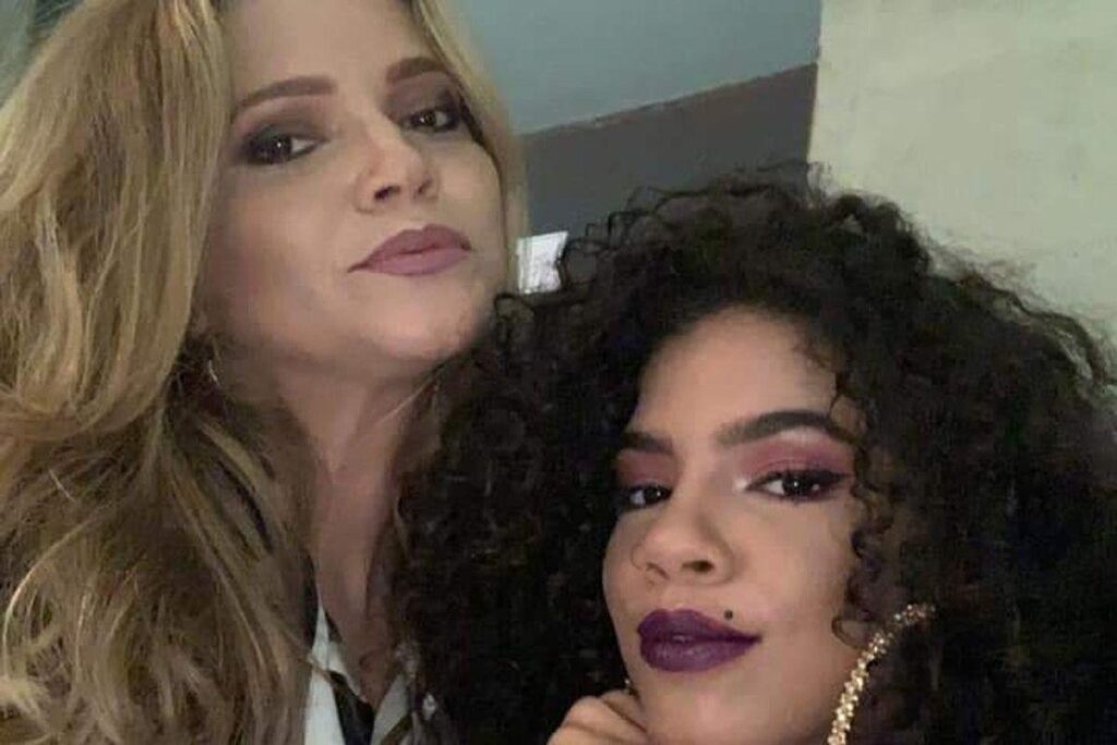 Maria e a mãe, Alba Michele