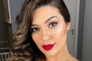 Vivian Amorim mostra a evolução da gestação de Malu