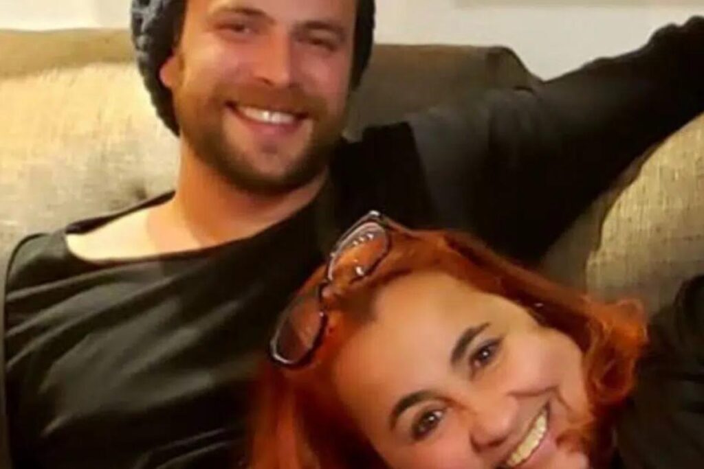 Mãe do Gustavo do BBB 22 fala sobre o relacionamento do filho com a Laís