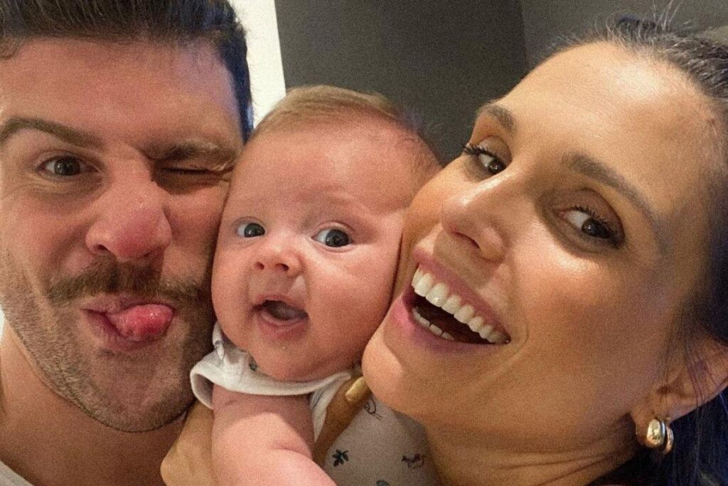 Flávia Viana com Gabriel de 1 ano e 6 meses