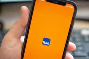 Itaú apresenta instabilidades e faz dinheiro ‘sumir e aparecer’ na conta dos clientes