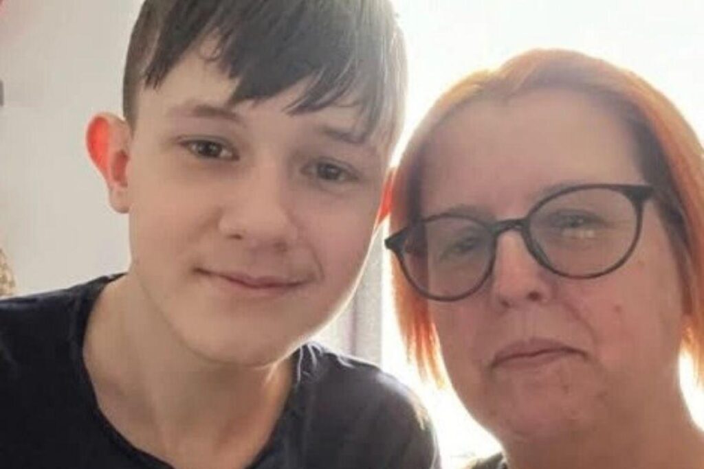 O menino teve complicações após o parto conturbado