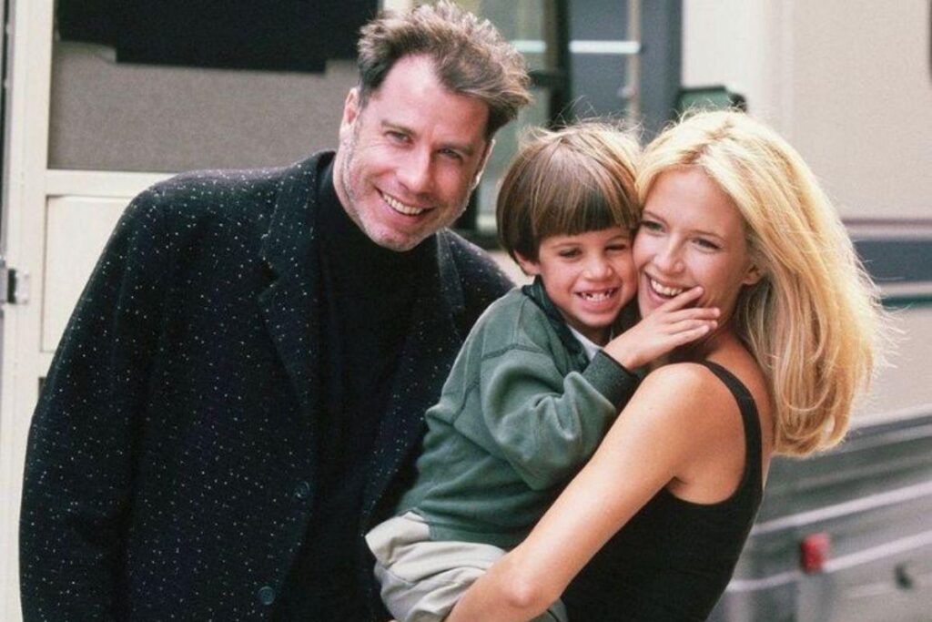 John Travolta emociona fãs ao relembrar o filho autista que faria 30 anos se estivesse vivo