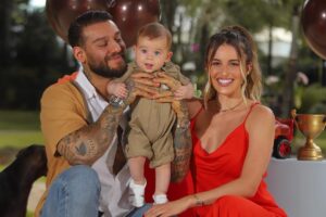 Lucas Lucco e Lorena Carvalho comemoram aniversário de 1 ano do filho