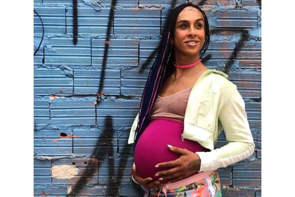 Ex-BBB Linn da Quebrada comenta planos de ter filhos já com data marcada