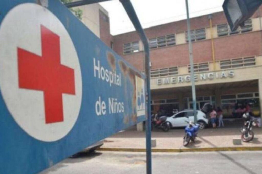 A criança precisou amputar o braço após a mordida