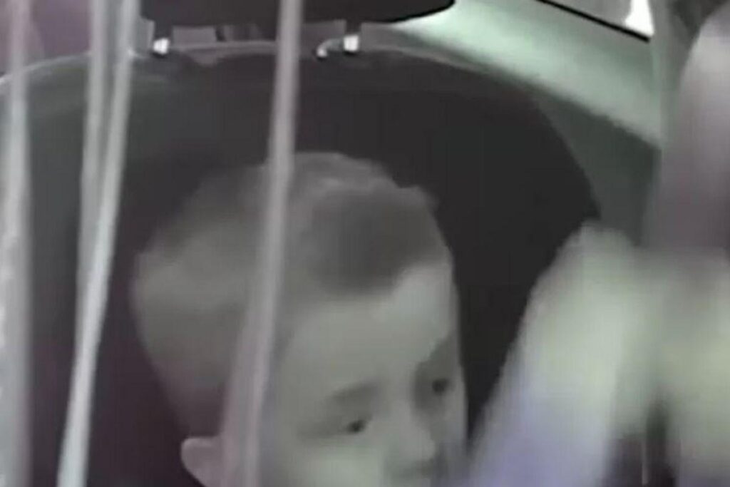 O menino disse que estava indo comprar raspadinha com o carro dos pais