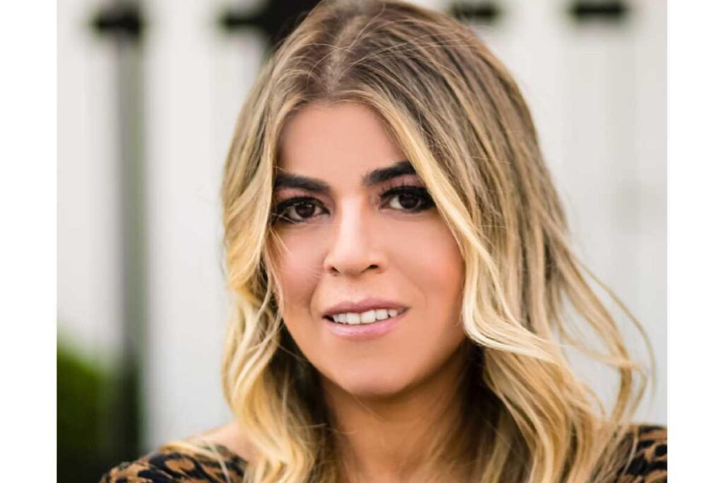 Bruna Surfistinha comemorou 8 meses das filhas gêmeas com fotos delas