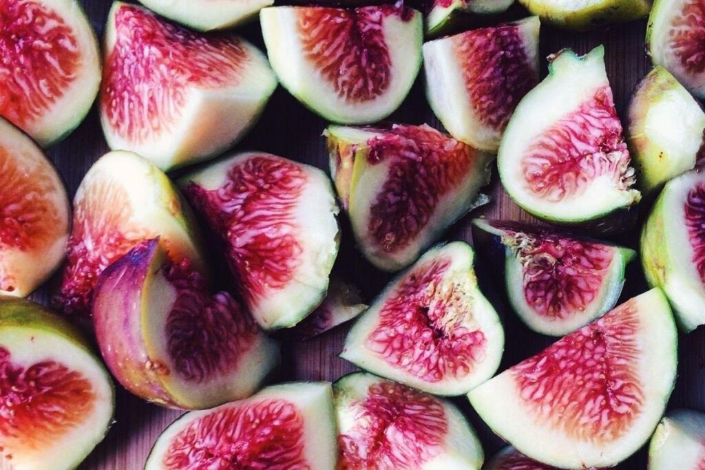 O figo pode ser servido de várias maneiras, e todas são uma delícia
