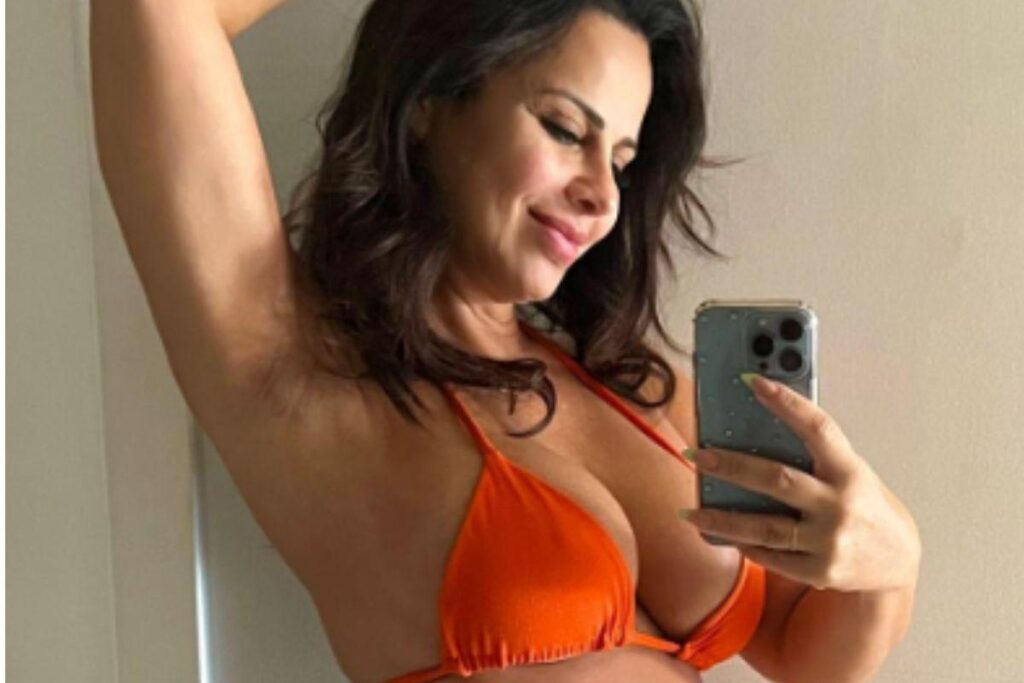 A atriz compartilhou várias fotos do chá nas redes sociais