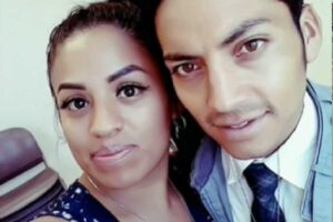 Mulher oferece ajuda para sem-teto e se casa com ele após se apaixonar