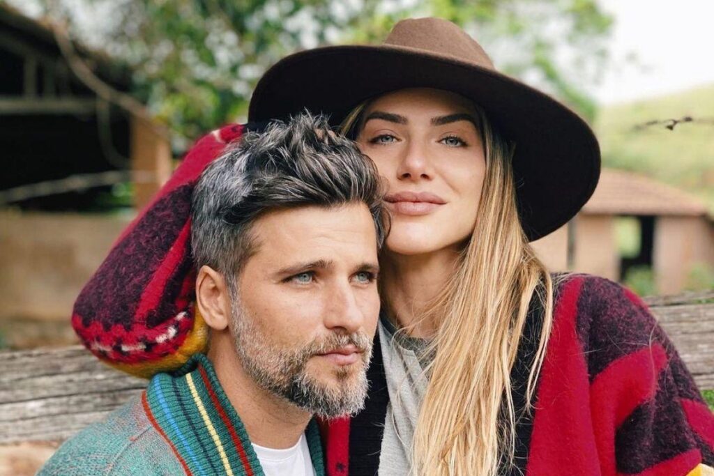 Os dois adotaram Titi e Bless.