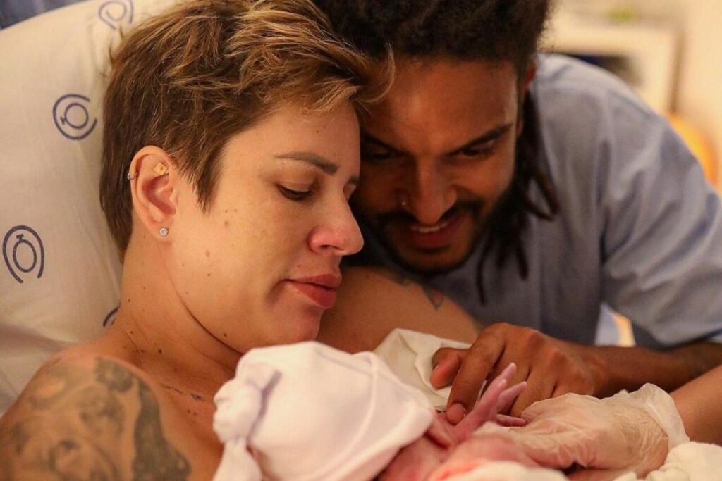 Nanda Terra e Mack David deram ás boas-vindas ao primeiro filho