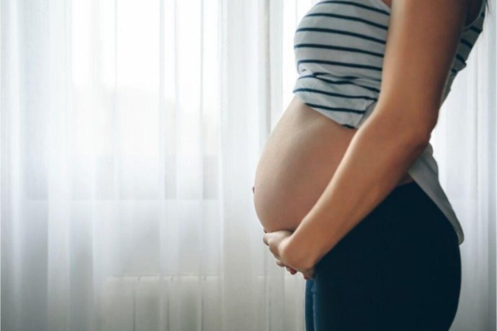 É extremamente importante que a grávida tenha todas as vacinas em dia – pelo bem da saúde dela e do bebê