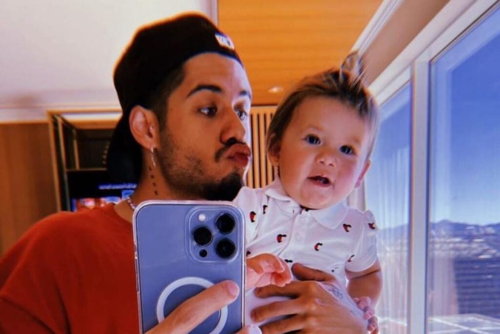 Zé Felipe aparece em foto antiga e fãs comparam com Maria Alice: “Idênticos”