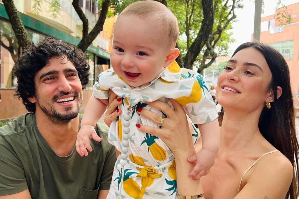 Francisco, o primeiro filho do casal Thayla e Renato